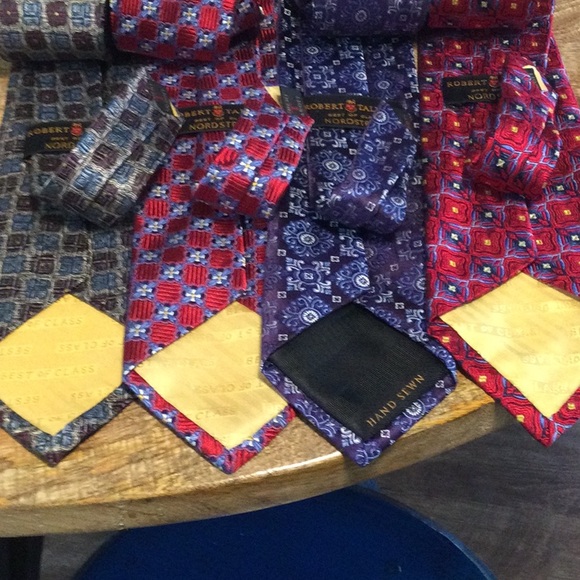 Set of 4 Robert Talbott Best of Class Ties - Picture 3 of 3